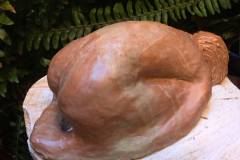 El beso, escultura cerámica, Alt10 x Anch15 x P25 cm, 2020
